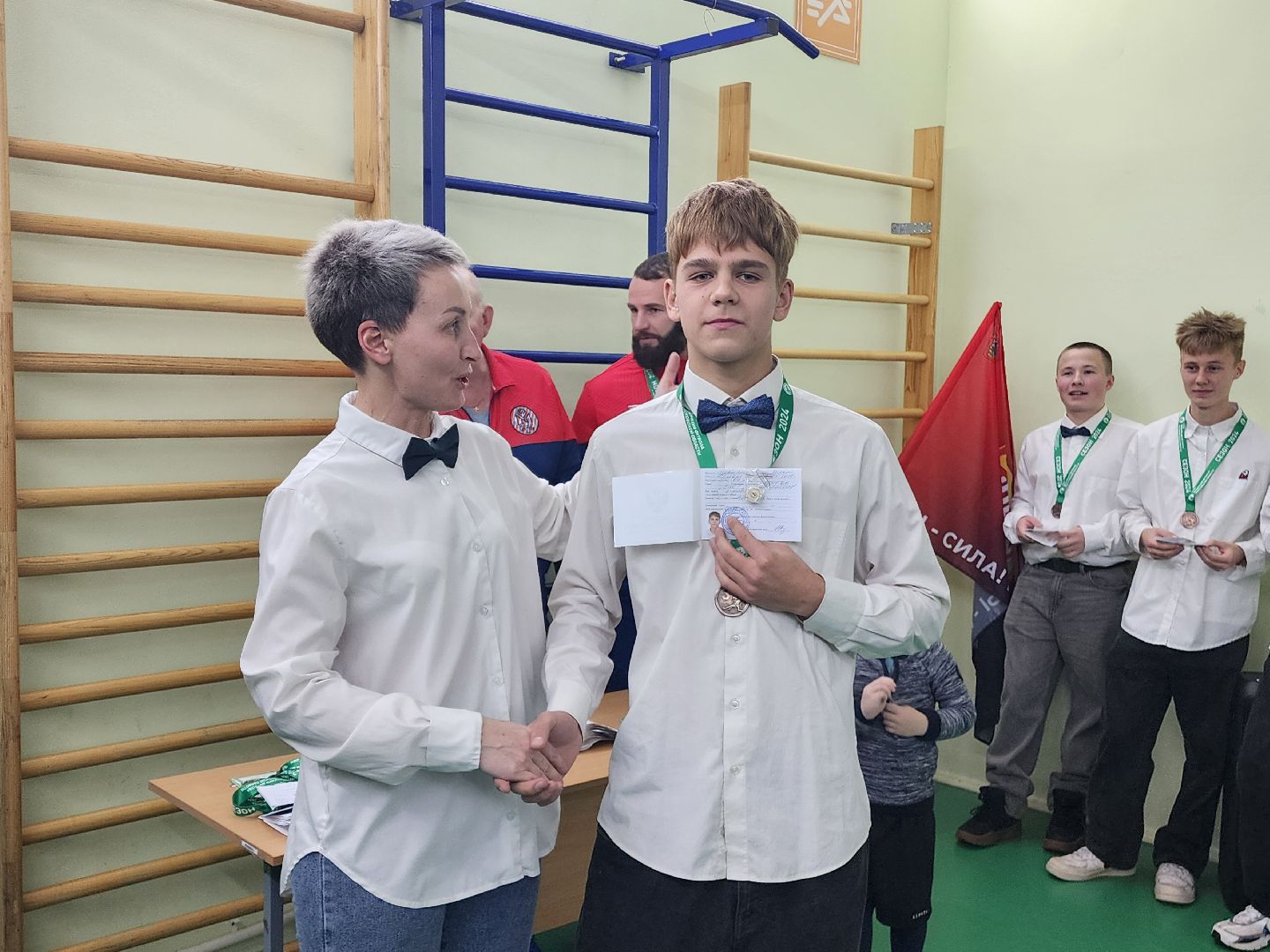 городской округ пушкинский, красноармейск, спортшкола, бадминтон, футбол, вертикалки,