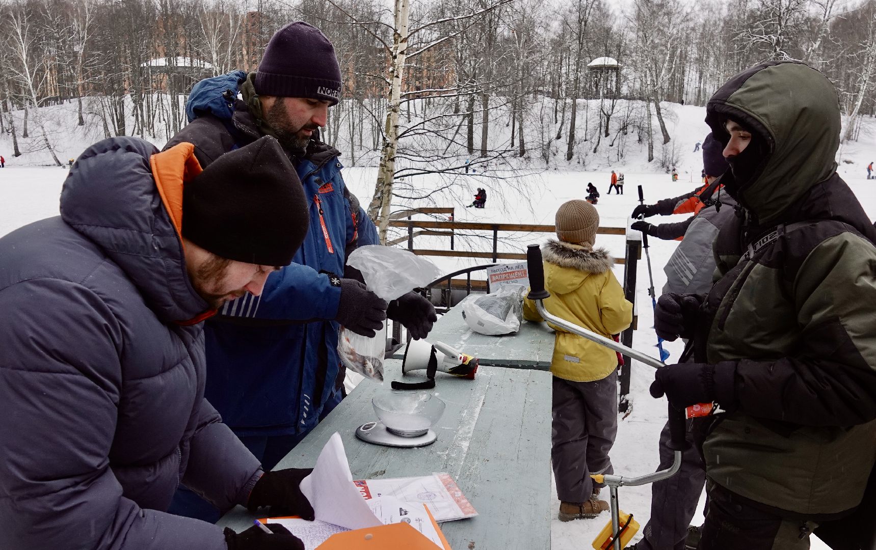 сергиев посад, сергиево-посадский городской округ, мормышка, скитские пруды, фестиваль зимней рыбалки, парки мо, зима в подмосковье,