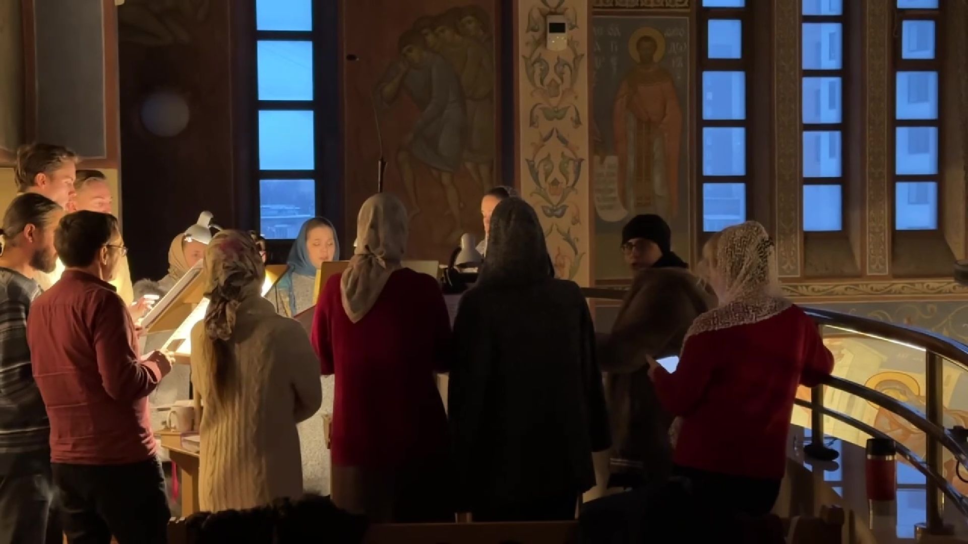 реутов, вертикалки, рождество, храм, сочельник, вертеп, еловые ветки,