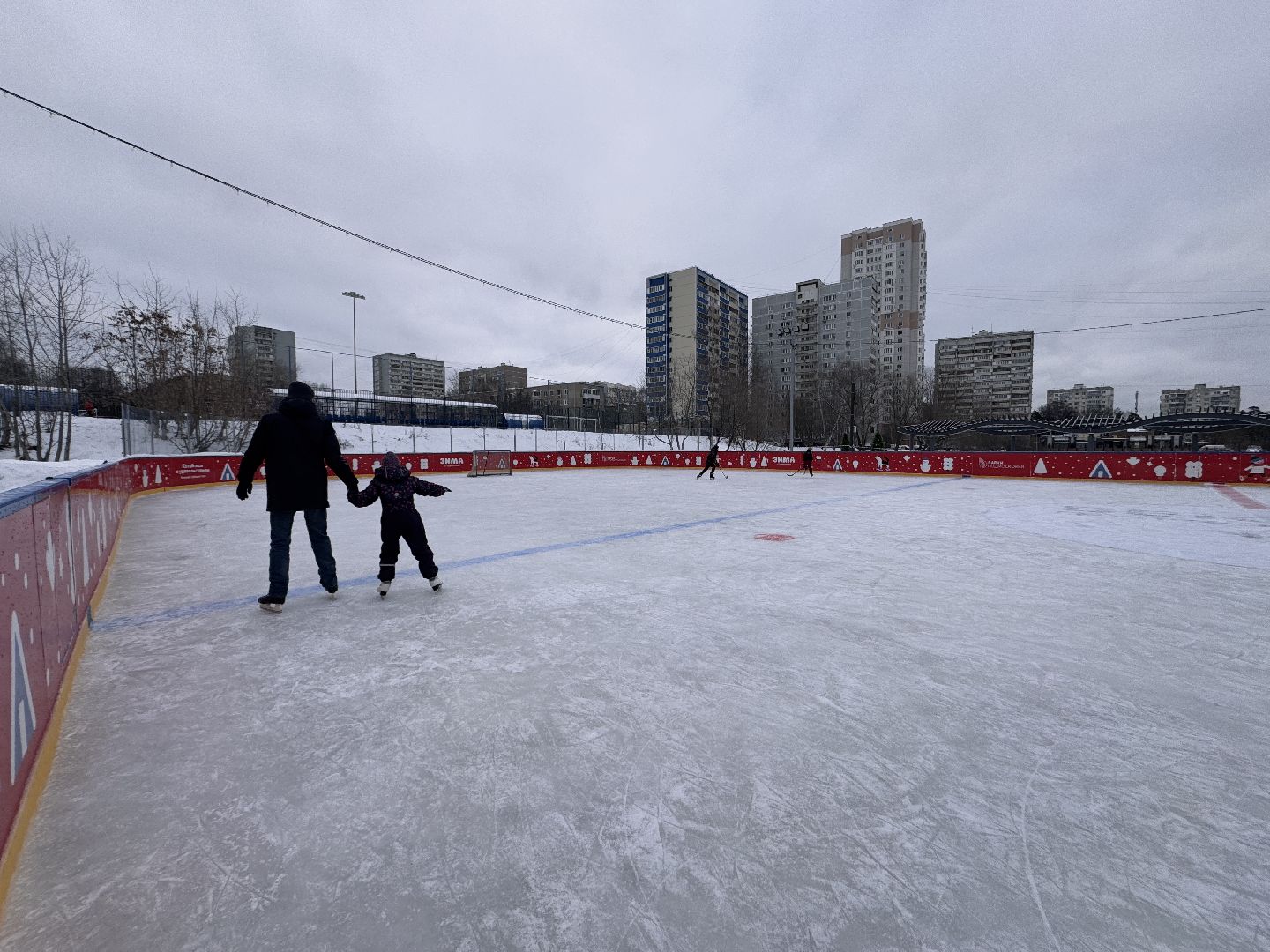 хоккейная коробка, вектор недвижимости, Бесплатный каток в Одинцово,