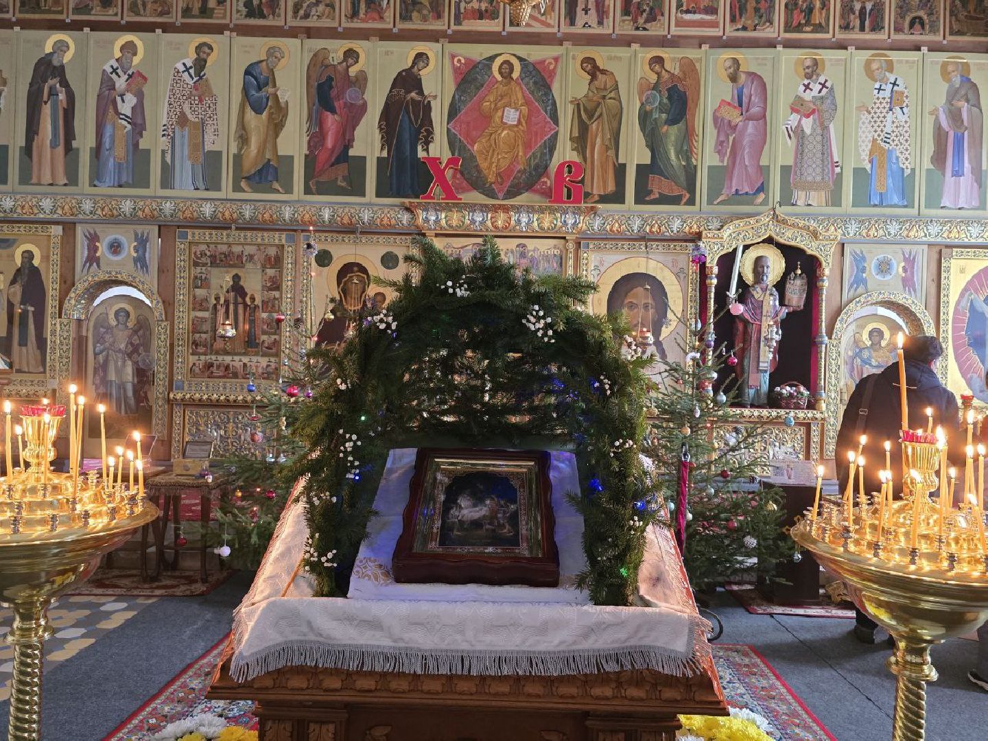 можайск, можайский городской округ, подмосковье, рождество христово, божественная литургия, праздник, новый год, сочельник, храм, служба, религия,