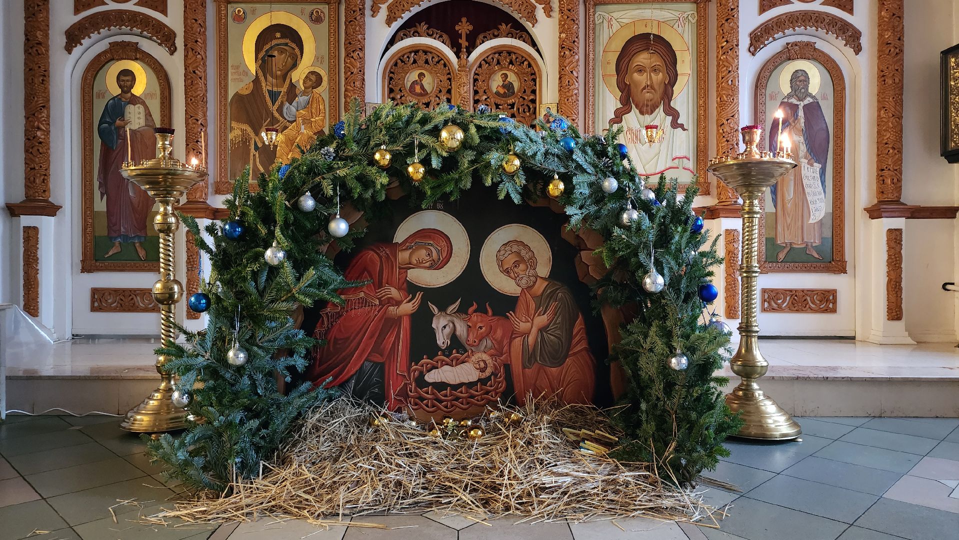 Рождество,подготовка к рождественской службе, Троицкий храм, Старая Купавна, Богородский городской округ,