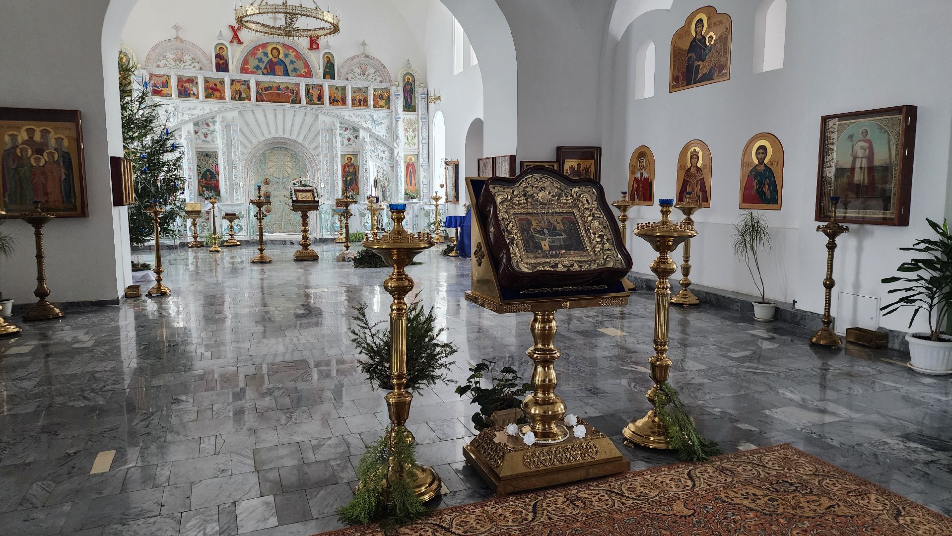 успенская церковь села мягкое, серебряные пруды, рождество христово,