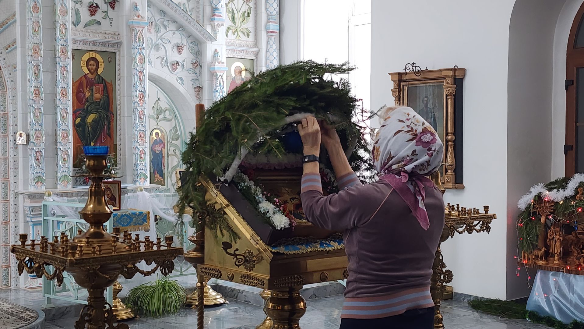 успенская церковь села мягкое, серебряные пруды, рождество христово,