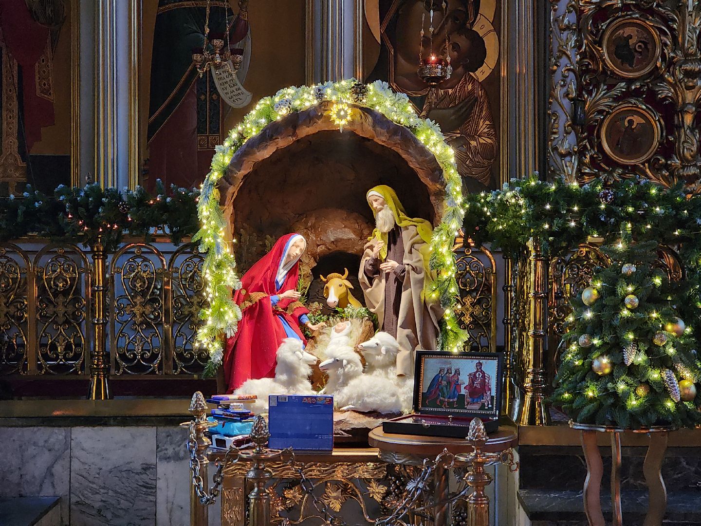 ногинск, жители, общество, подготовка к рождеству, рождество, собор, вертикалки,