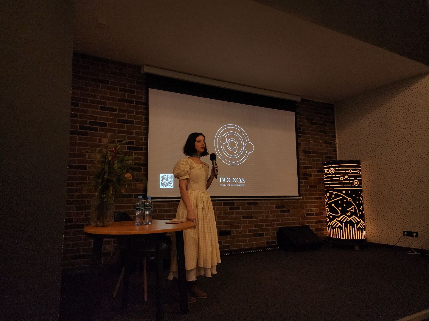 Черноголовка, Художник-иллюстратор, Иллюстрация книг,