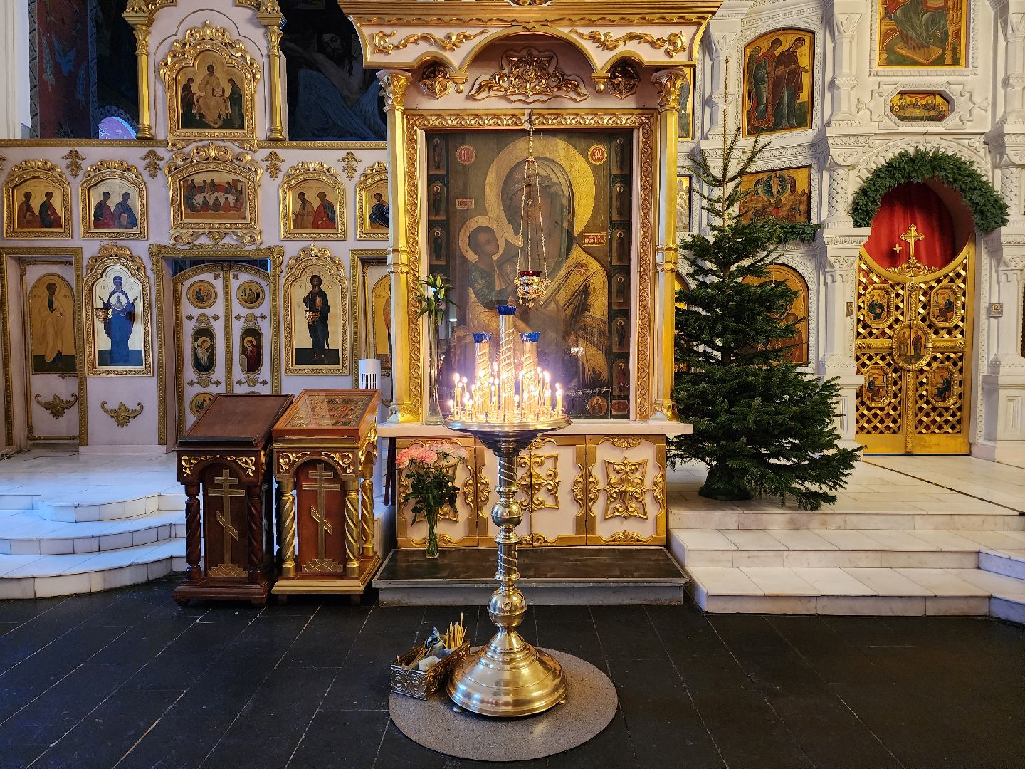 раменское, общество, религия, богослужения в Свято-Троицком храме, рождество христово, вертикалки,