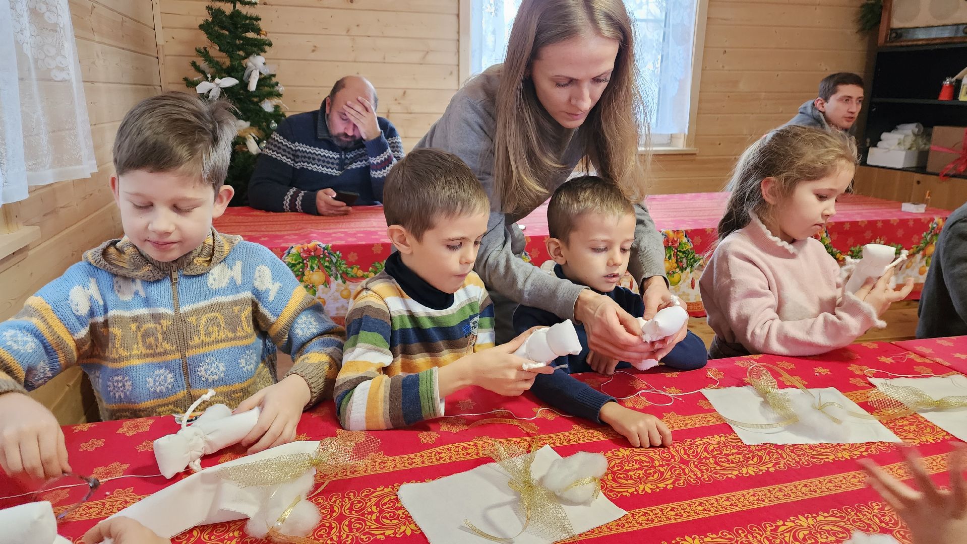 вертикалки, пушкино, экоферма, дети, животные, мини-зоопарк с животными, рождественская сказка, рождество христово, вертеп, кукольный театр, ангел, мастер-класс,