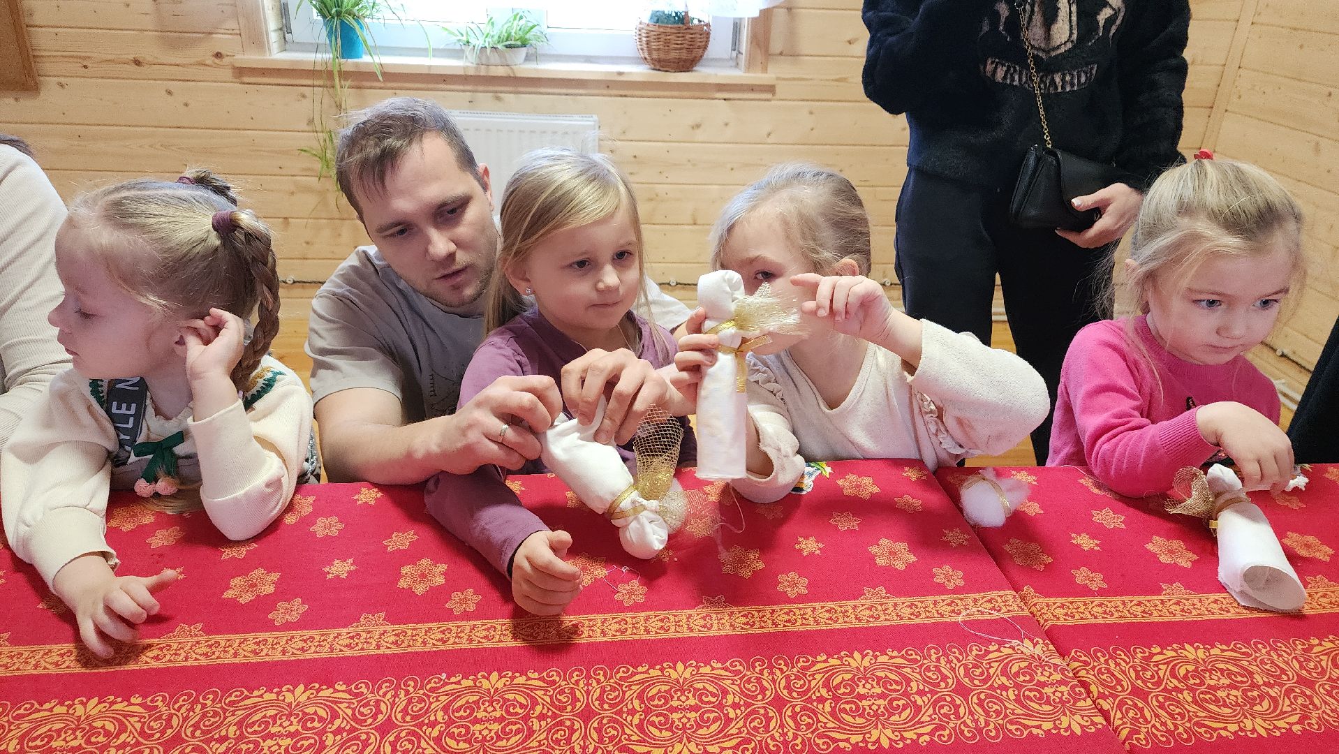 вертикалки, пушкино, экоферма, дети, животные, мини-зоопарк с животными, рождественская сказка, рождество христово, вертеп, кукольный театр, ангел, мастер-класс,