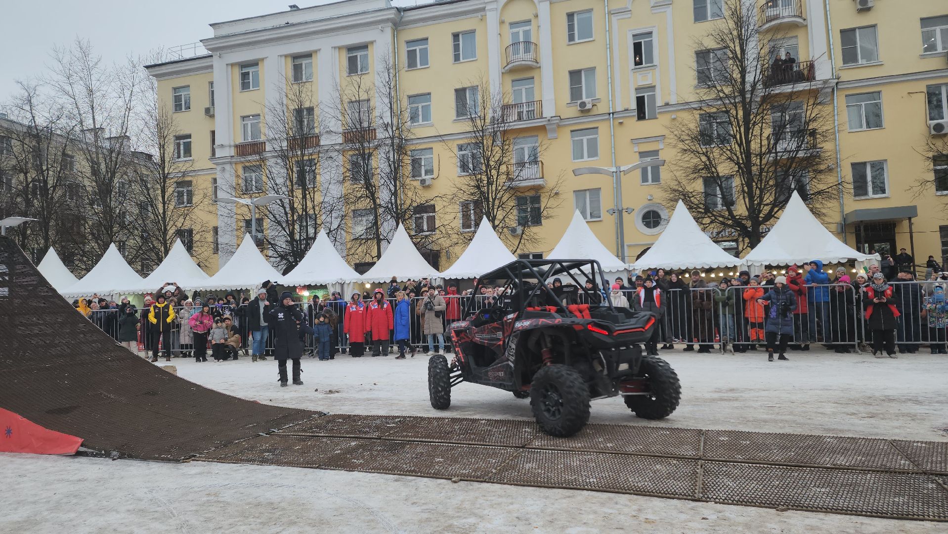 мото, мотокросс, мотоцикл, мотоциклисты, мотофристайл, трюки, экстрим, экстримальный спорт,