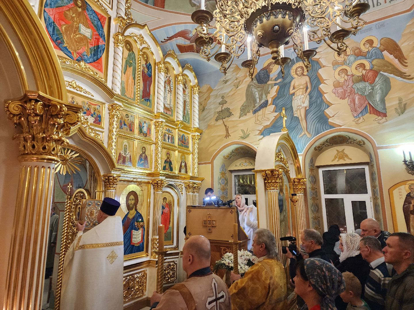 Чехов, Рождество Христово, христианский праздник, Иоанно-Предтеченский храм, праздничное богослужение, божественная литургия,православные христиане, православие,