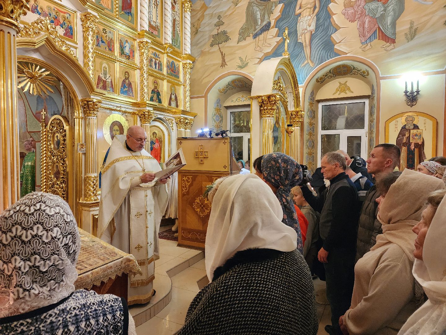 Чехов, Рождество Христово, христианский праздник, Иоанно-Предтеченский храм, праздничное богослужение, божественная литургия,православные христиане, православие,