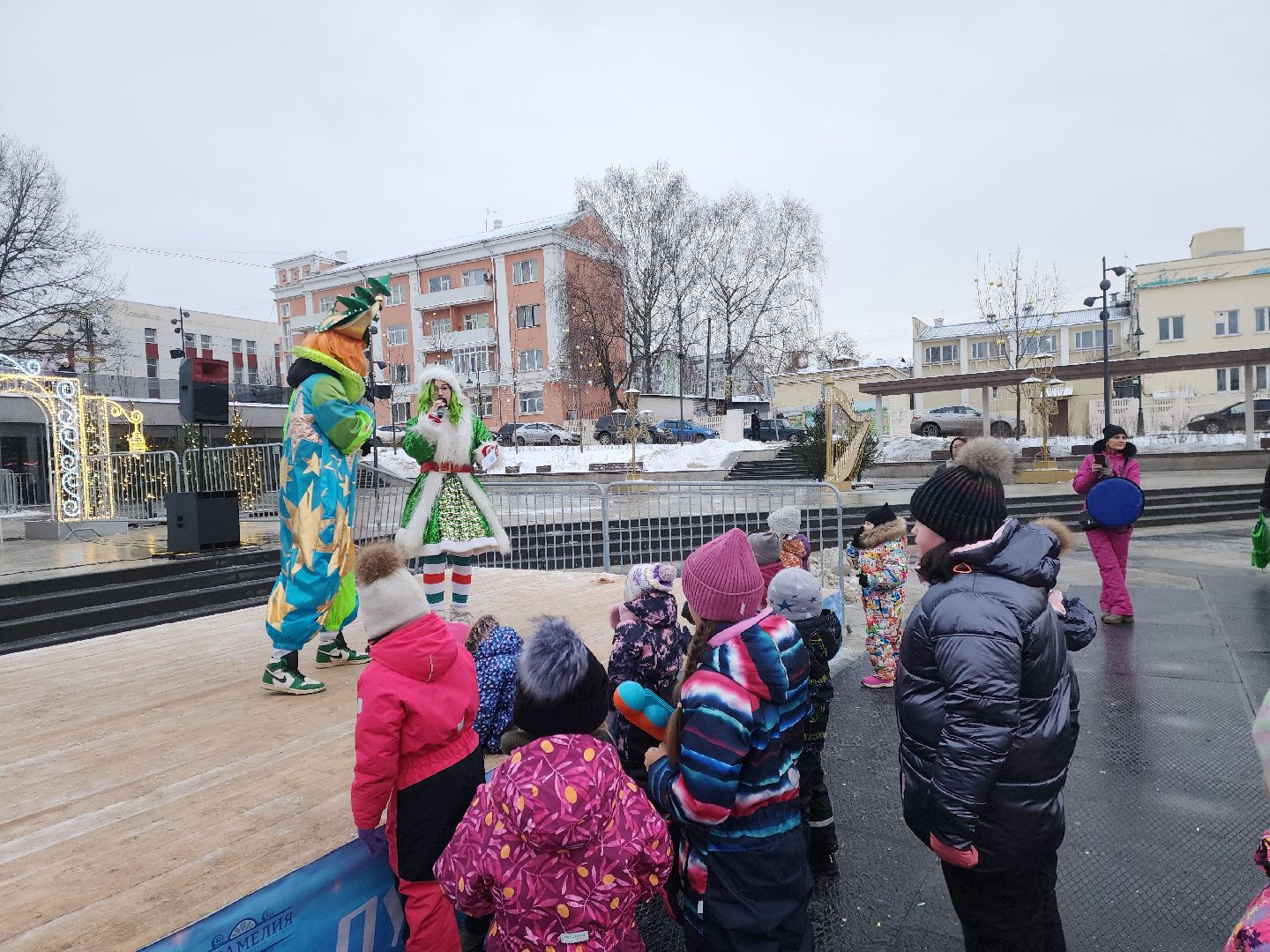ногинск, дети, общество, жители, новый год, дед мороз, новогоднее представление, елка, вертикалки,