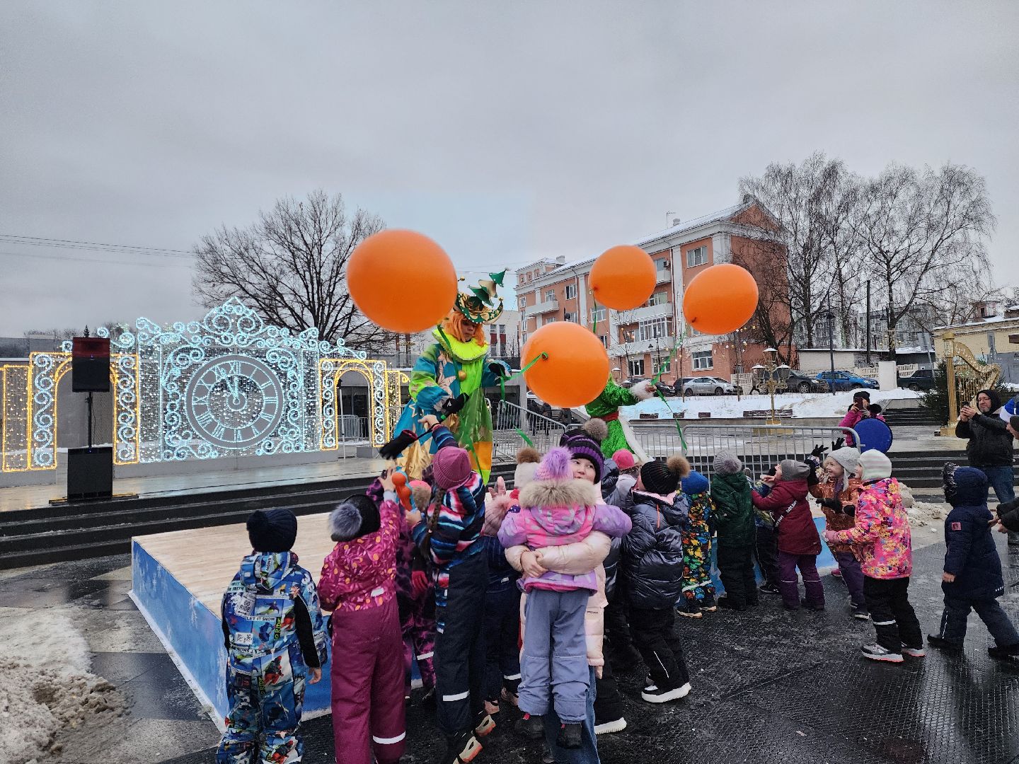 ногинск, дети, общество, жители, новый год, дед мороз, новогоднее представление, елка, вертикалки,