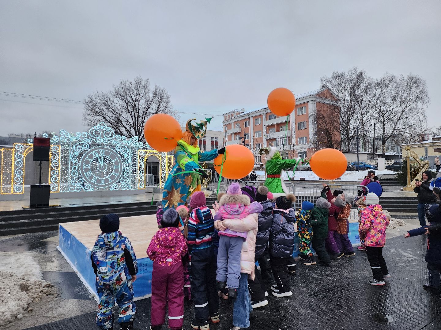 ногинск, дети, общество, жители, новый год, дед мороз, новогоднее представление, елка, вертикалки,