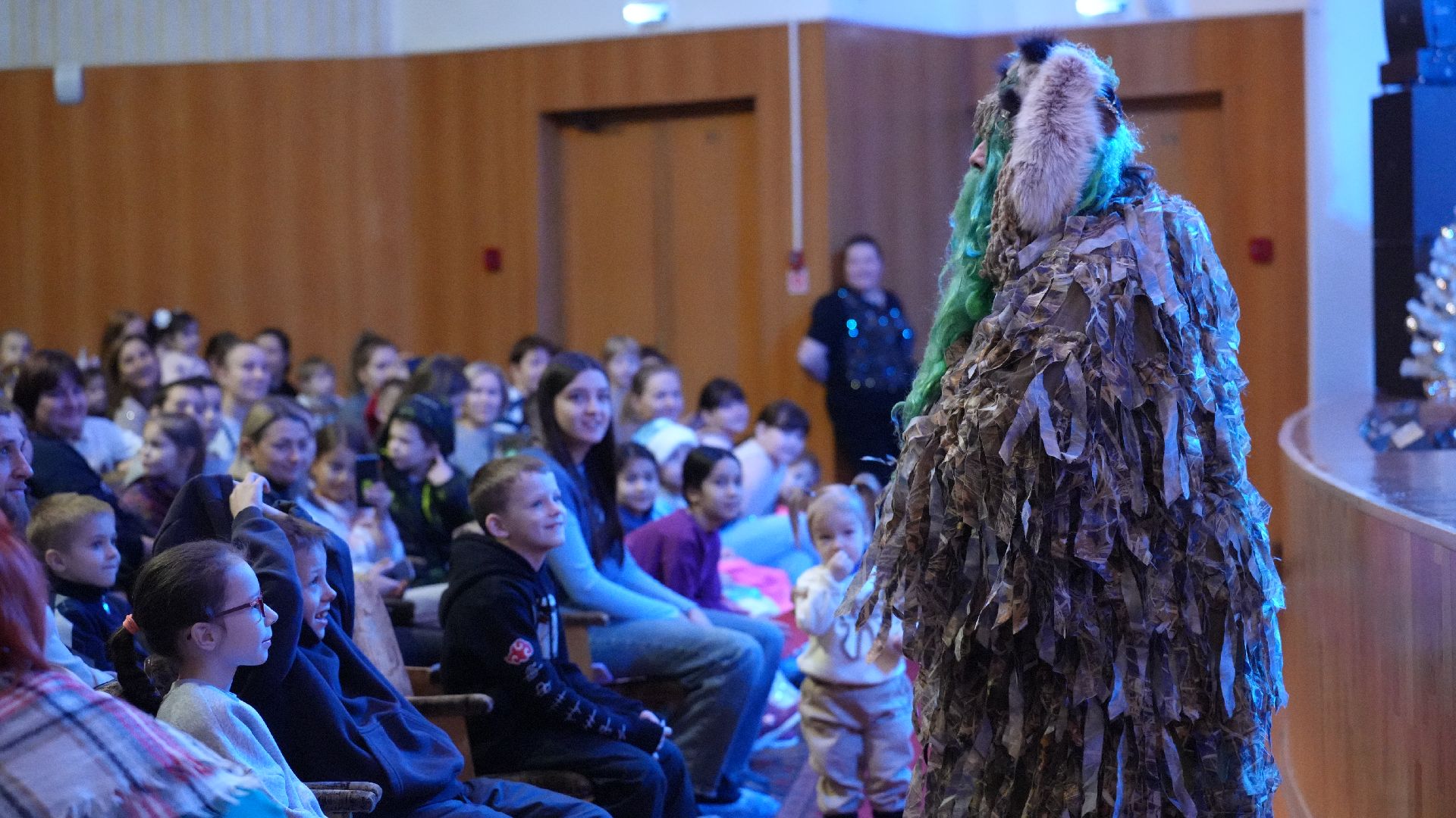 вертикалка, рождественская елка, змея, зима в подмосковье,