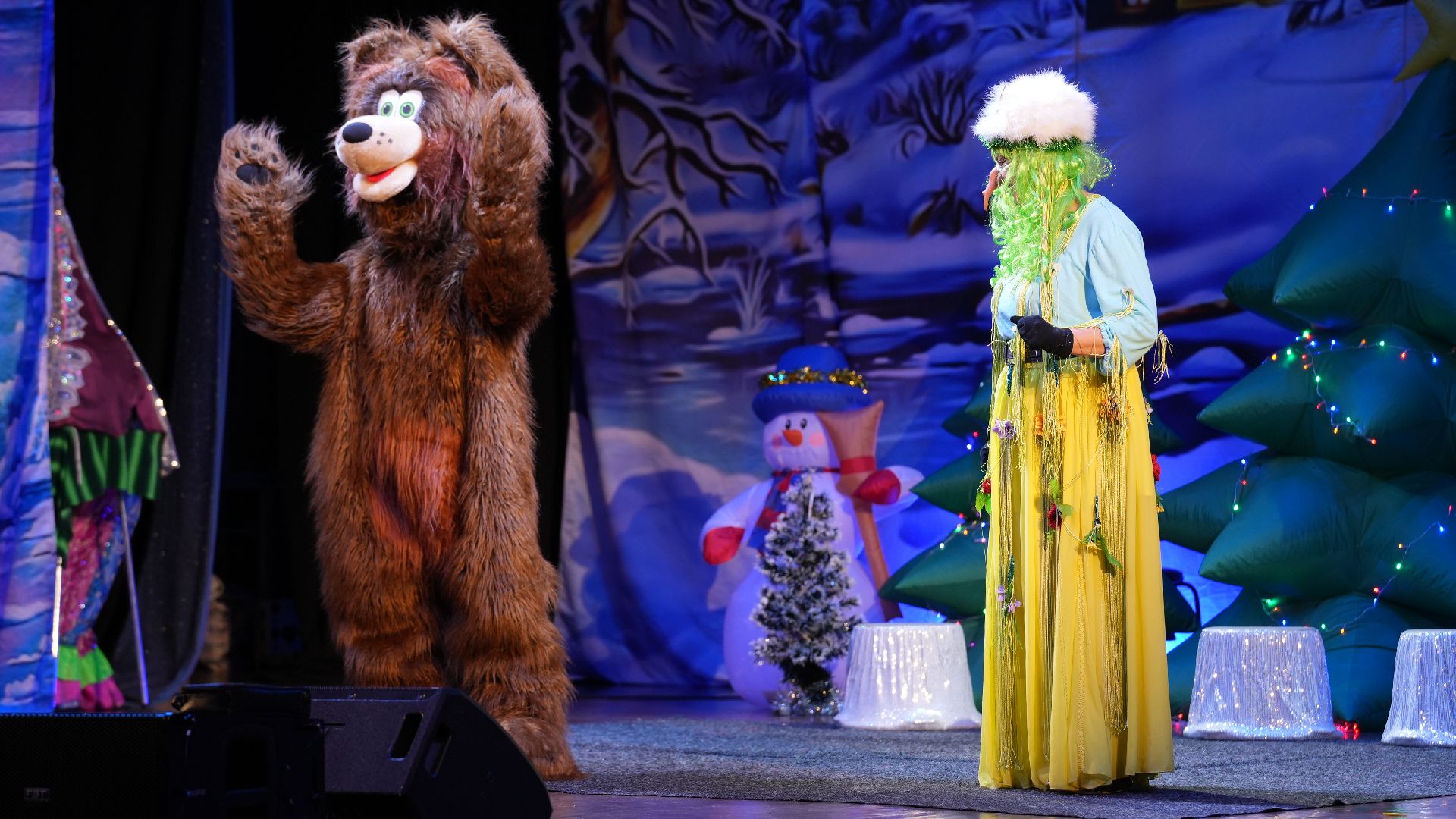 вертикалка, рождественская елка, змея, зима в подмосковье,