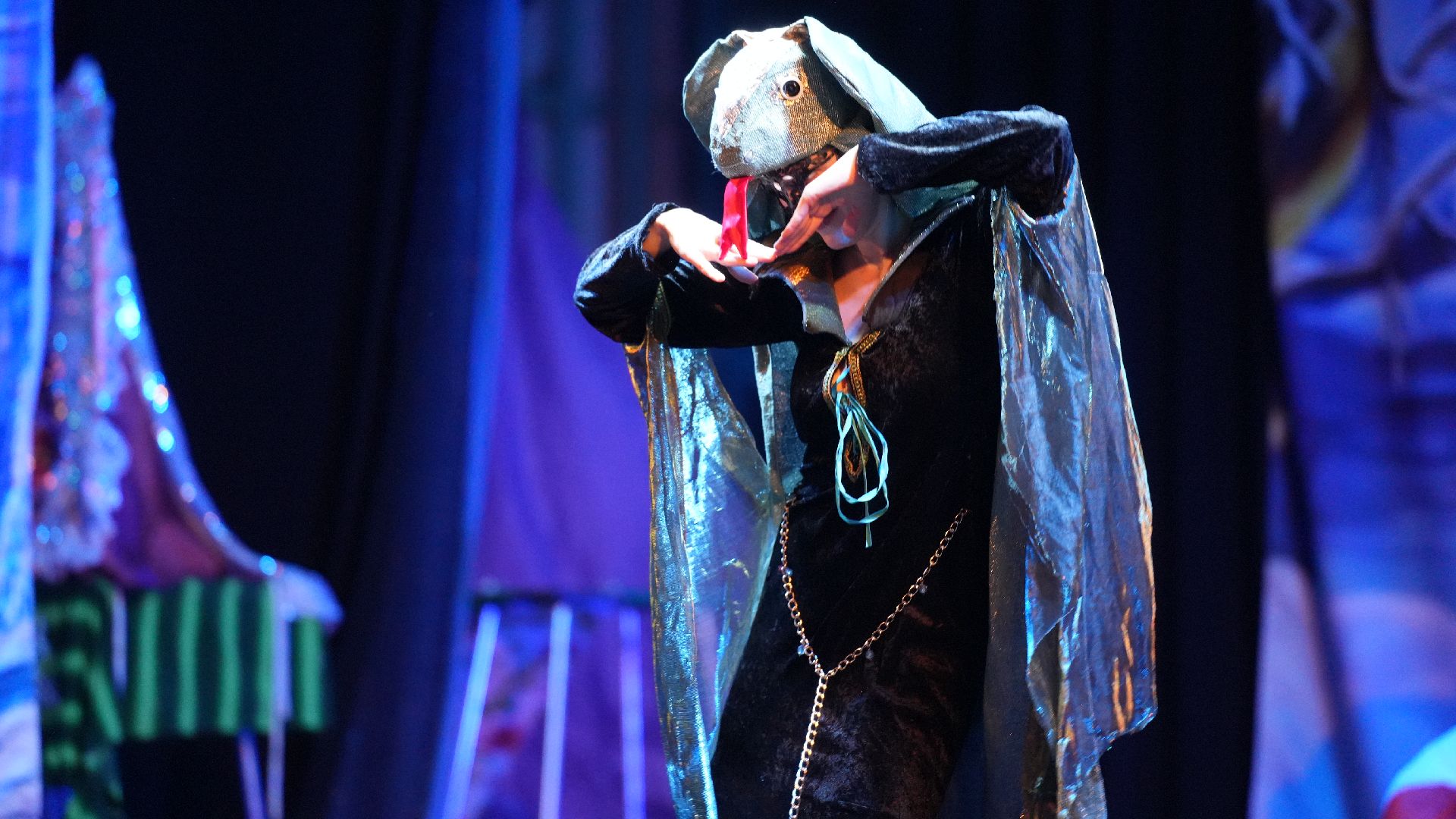 вертикалка, рождественская елка, змея, зима в подмосковье,