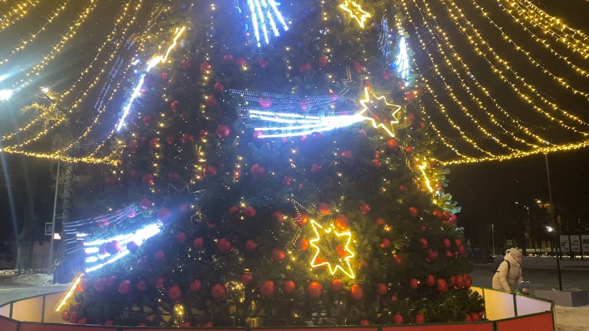 власиха новый год, новый 2025 год, праздник нового года, улицы власихи в новый год, праздник власиха,