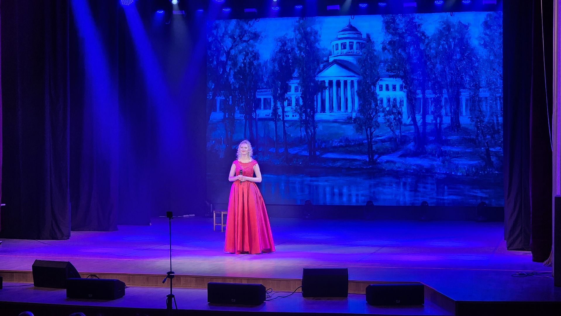 ступино, балы в подмосковье, культура подмосковья,