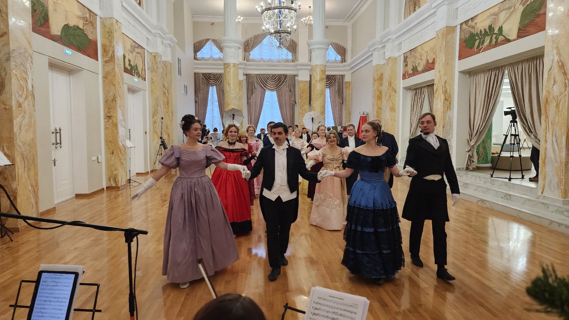 ступино, балы в подмосковье, культура подмосковья,