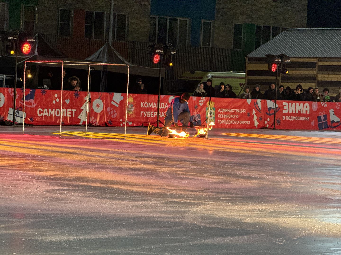 гала-шоу ильи авербуха, гала-шоу чемпионы, чемпионы и звезды фигурного катания, Илья Авербух, Глава Ленинского округа, Каток в Мисайлово, зима в подмомсковье,