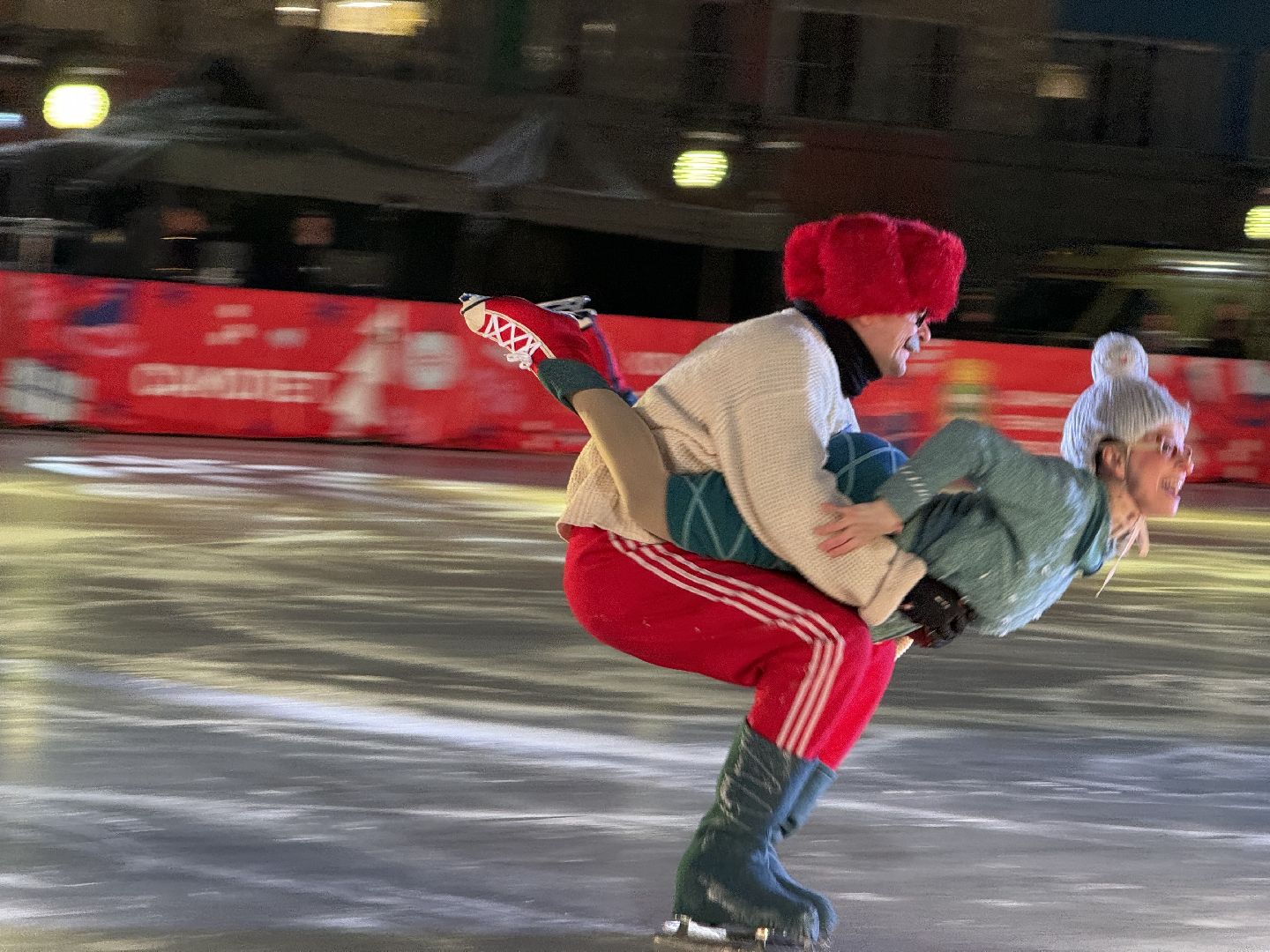 гала-шоу ильи авербуха, гала-шоу чемпионы, чемпионы и звезды фигурного катания, Илья Авербух, Глава Ленинского округа, Каток в Мисайлово, зима в подмомсковье,