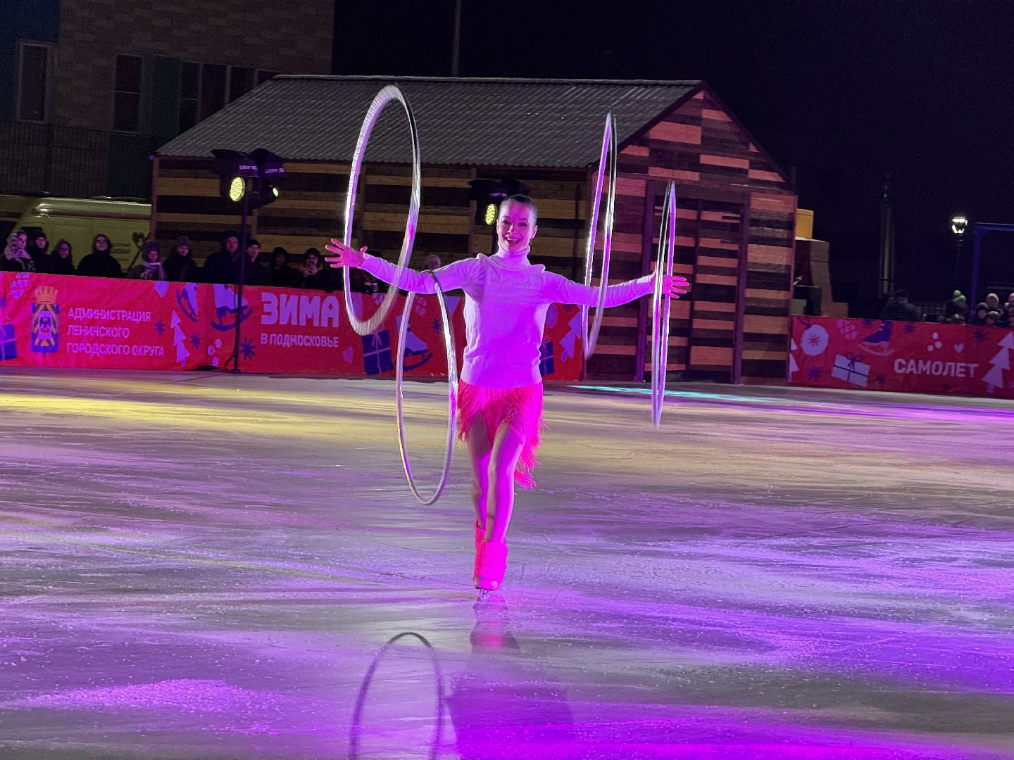 гала-шоу ильи авербуха, гала-шоу чемпионы, чемпионы и звезды фигурного катания, Илья Авербух, Глава Ленинского округа, Каток в Мисайлово, зима в подмомсковье,