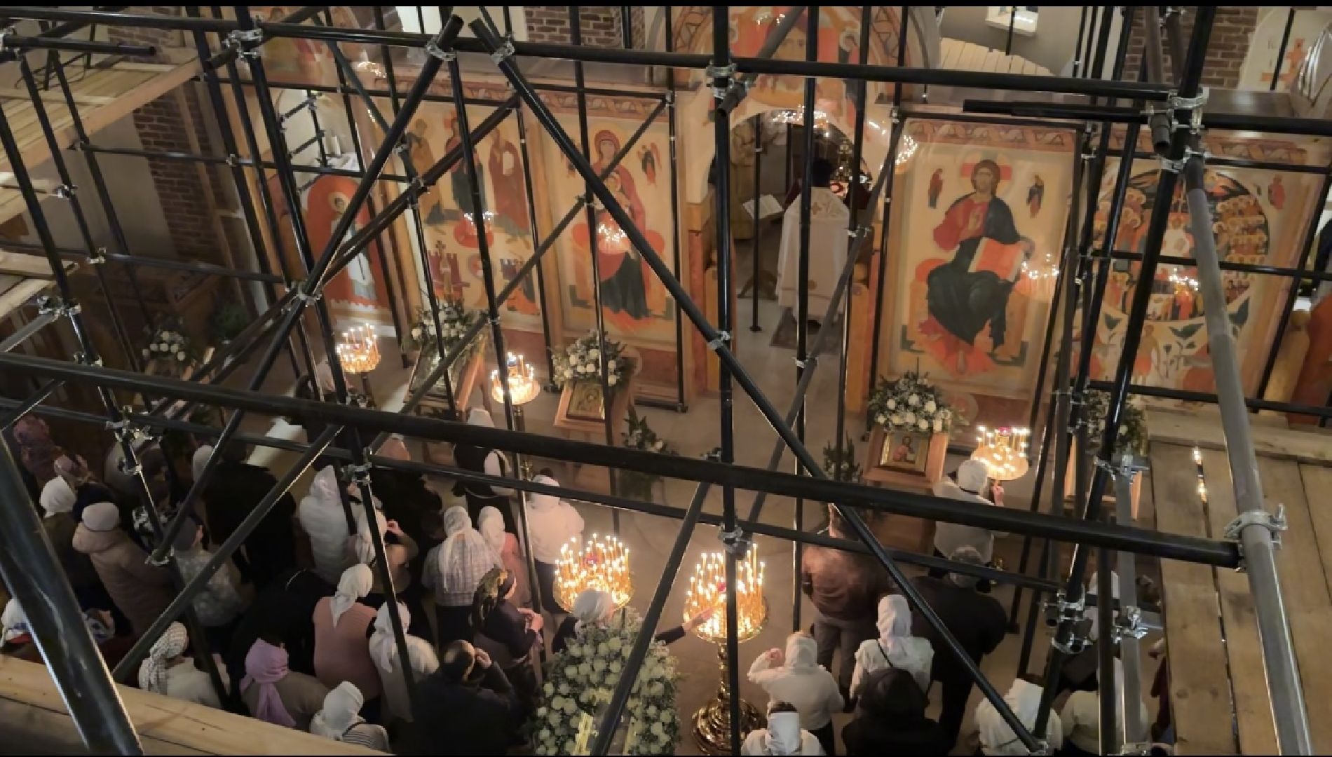 шаховская, всехсвятский храм, рождественская служба, рождественские богослужения, рождество, рождество христово, вертикалки,