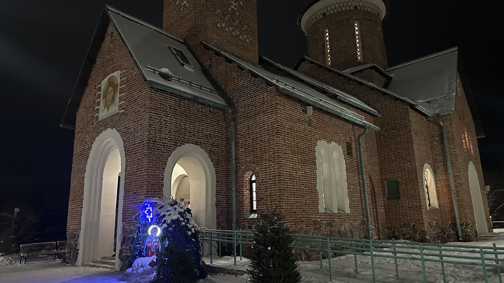 шаховская, всехсвятский храм, рождественская служба, рождественские богослужения, рождество, рождество христово, вертикалки,