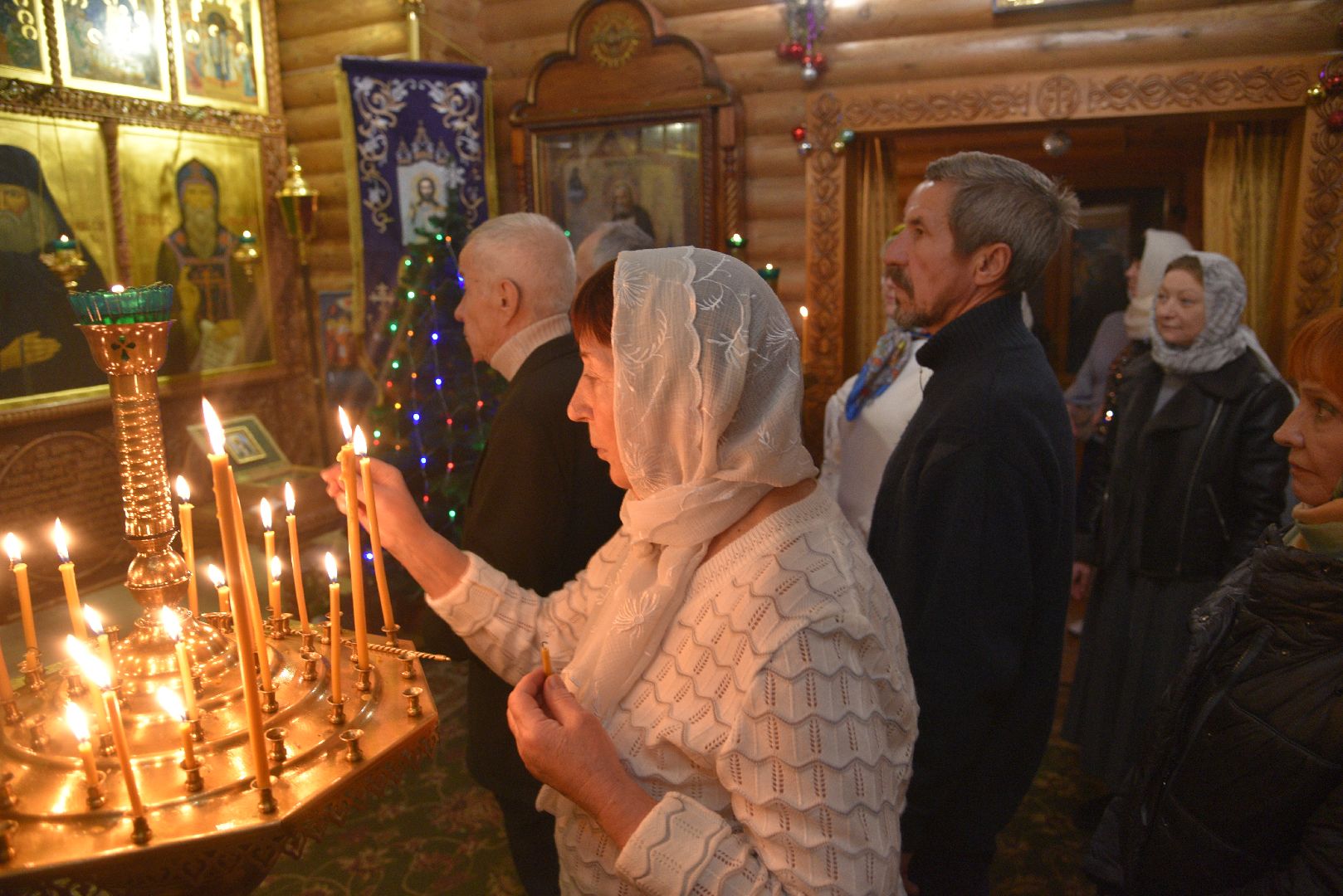 лотошино, храм серафима саровского, рождество, рождество христово, церковь, праздник,