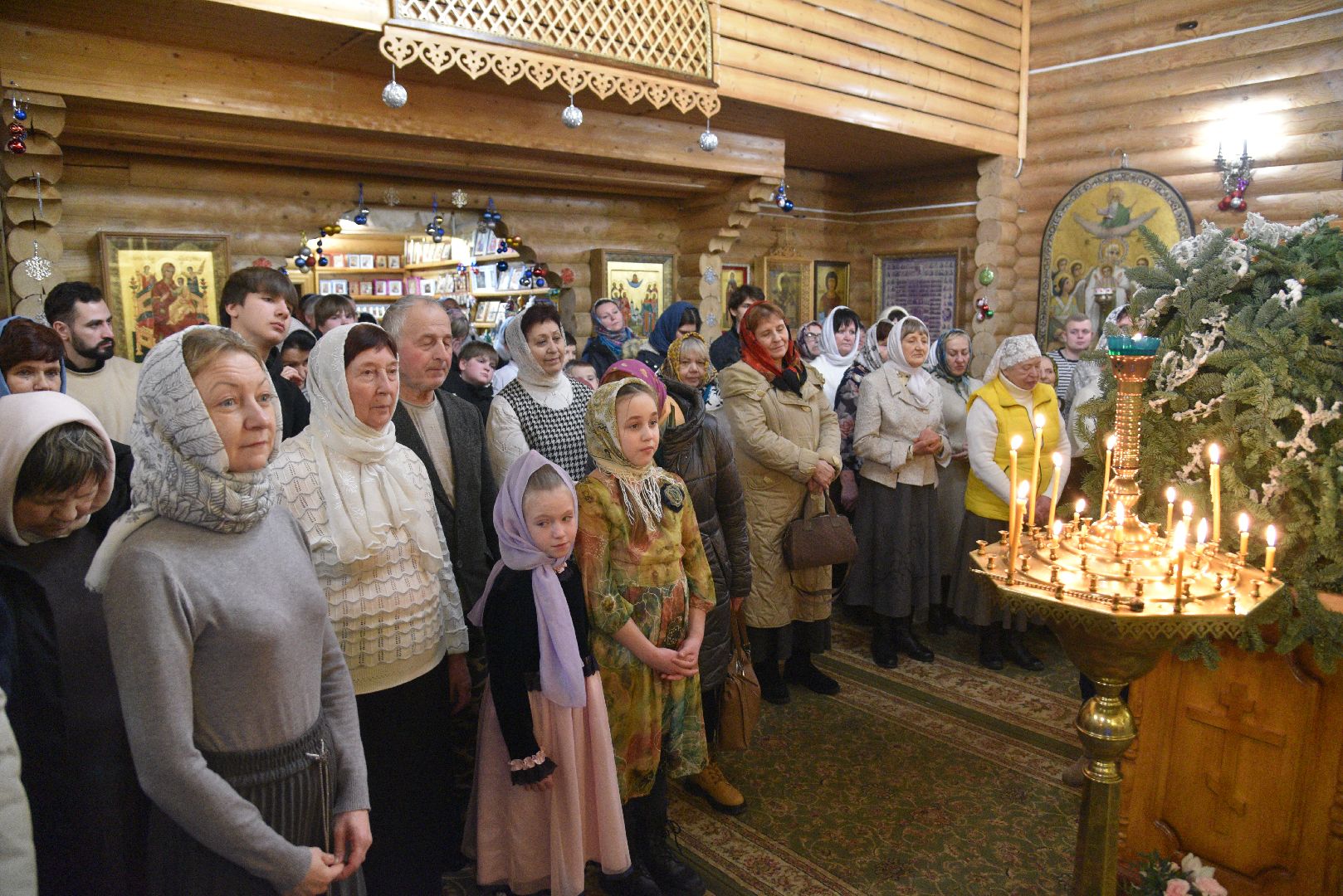 лотошино, храм серафима саровского, рождество, рождество христово, церковь, праздник,