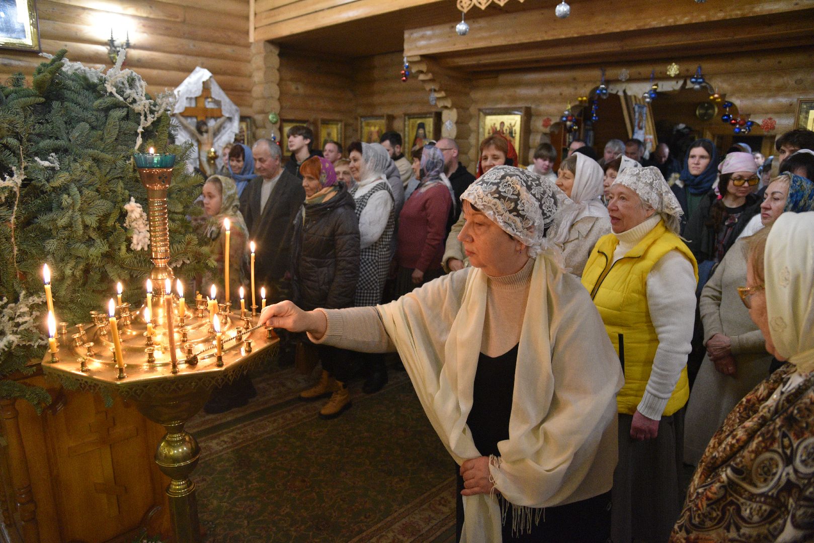 лотошино, храм серафима саровского, рождество, рождество христово, церковь, праздник,