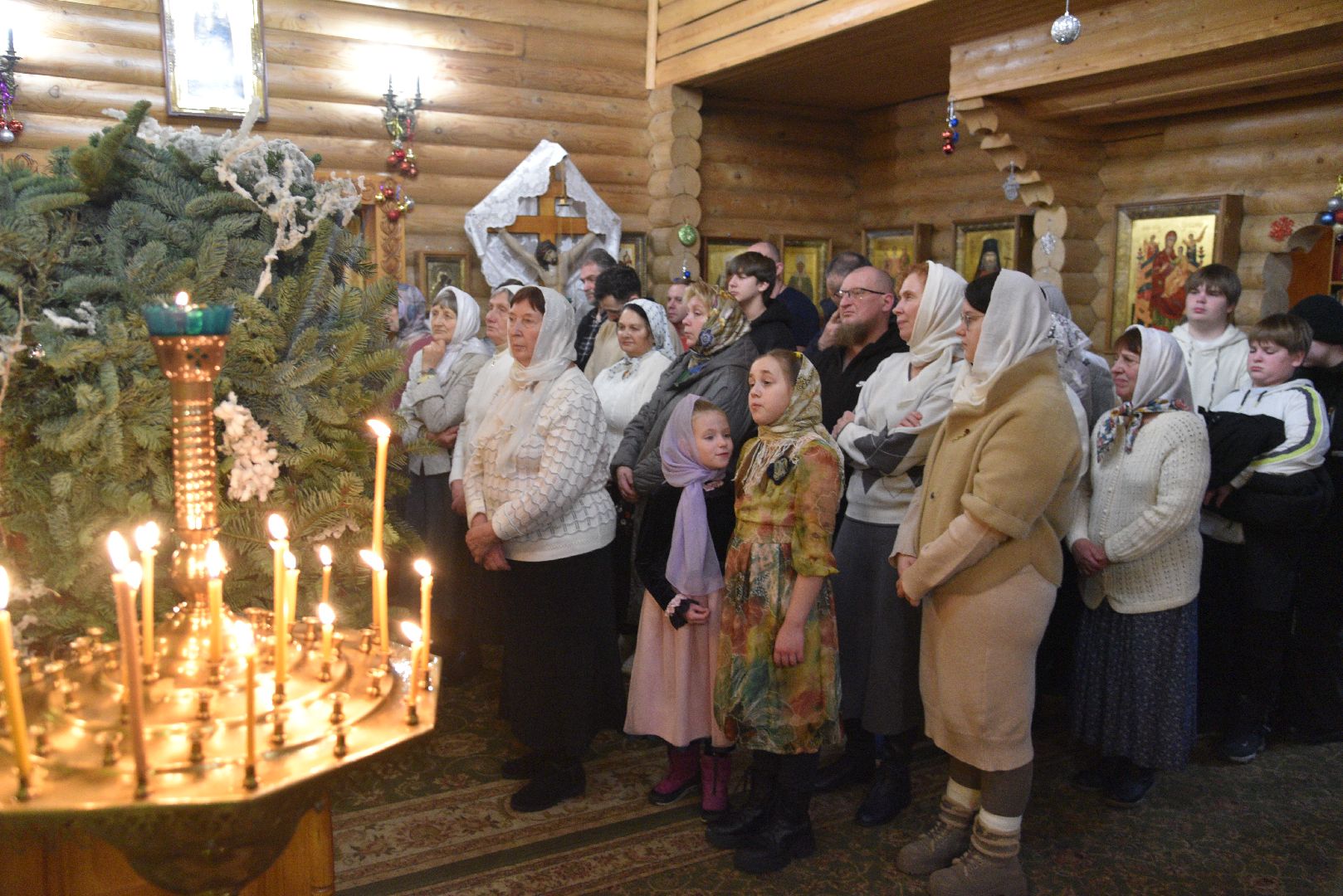 лотошино, храм серафима саровского, рождество, рождество христово, церковь, праздник,