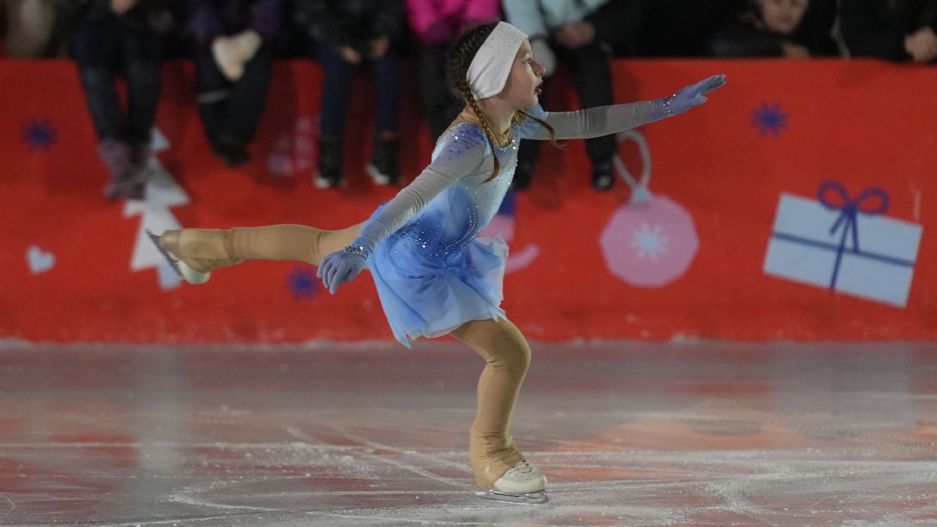 вертикалка, рождество, каток,