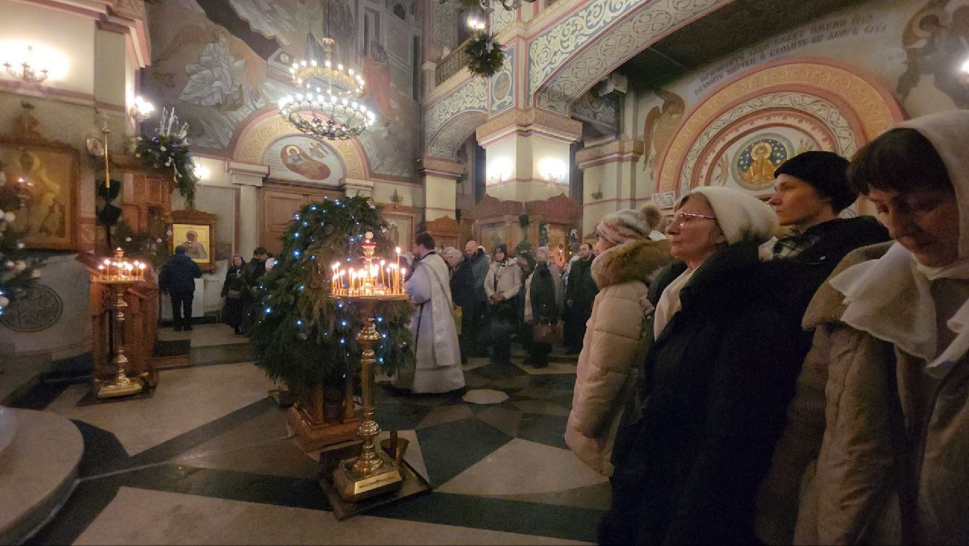 люберцы, преображенский собор, всенощная, верующие, вертикалки,