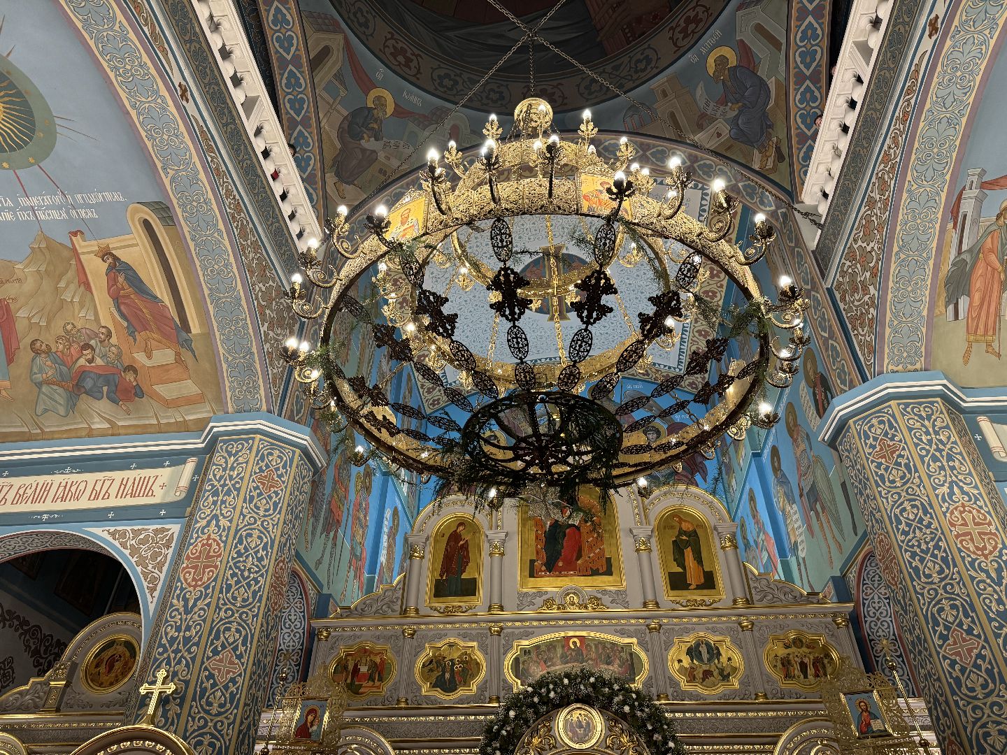 рождественская служба, рождественская литургия, Праздник Рождества Христова, храм георгия победоносца, Храмы Ленинского округа,