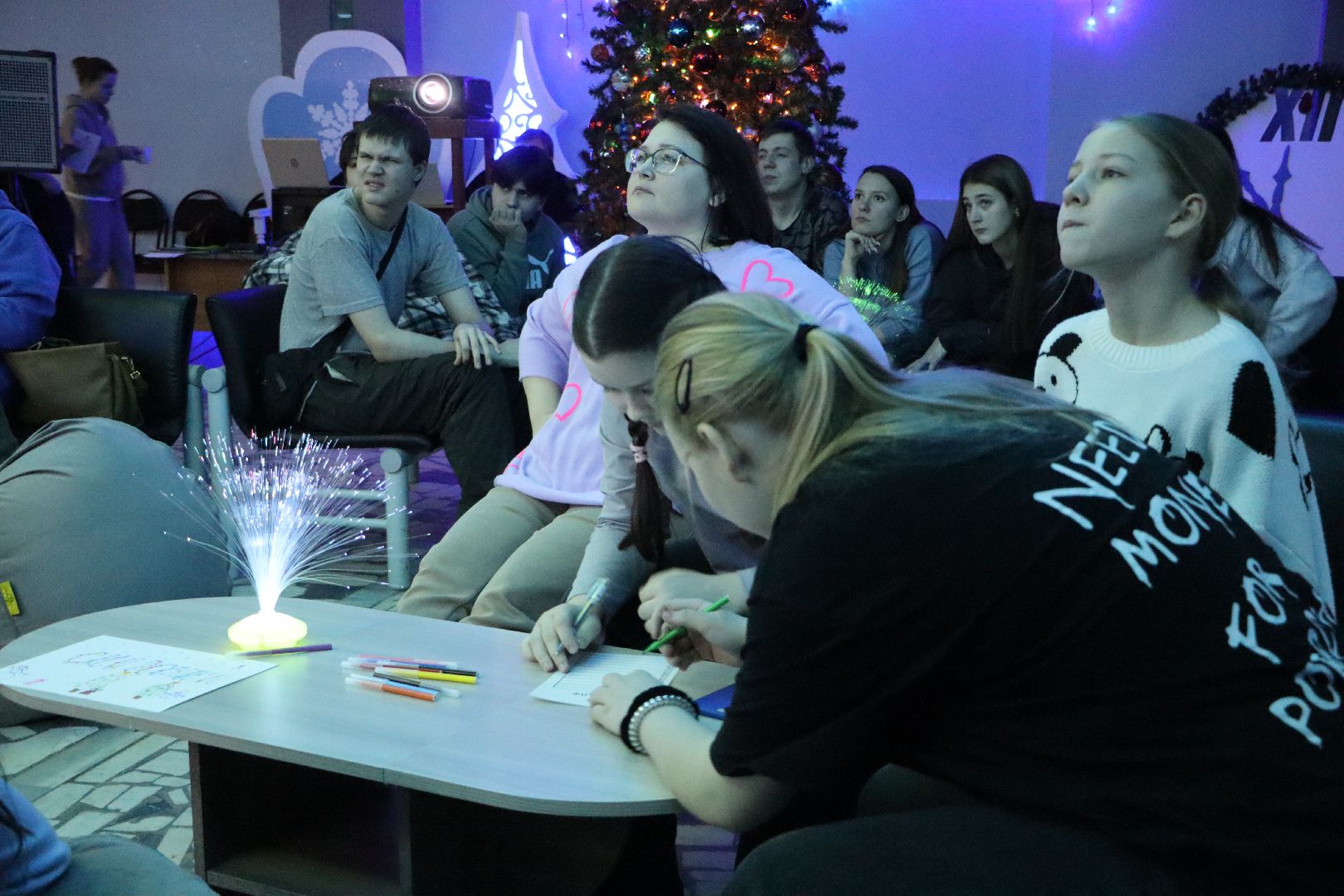 новогодний антиквиз, семейный антиквиз, зима в подмосковье, серебряные пруды, центральный дом культуры,