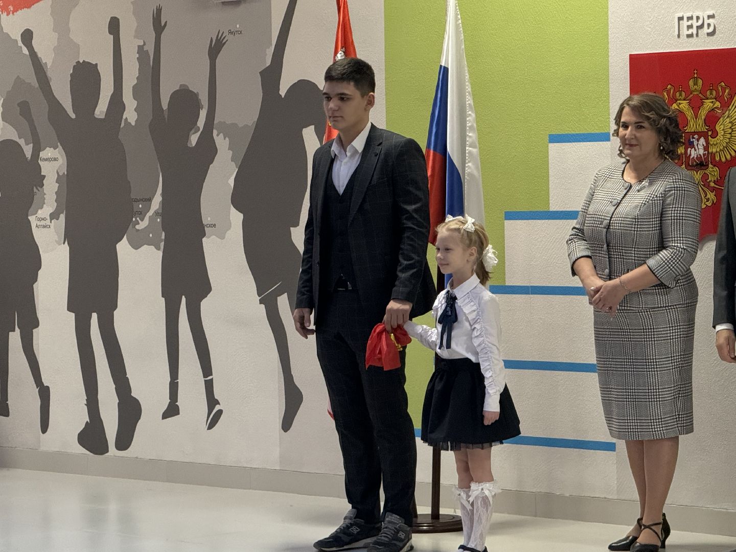 новая школа на 1100 мест,СОШ 11, жк эко видное, Глава муниципалитета, Новую школу открыли,Торжественная линейка,