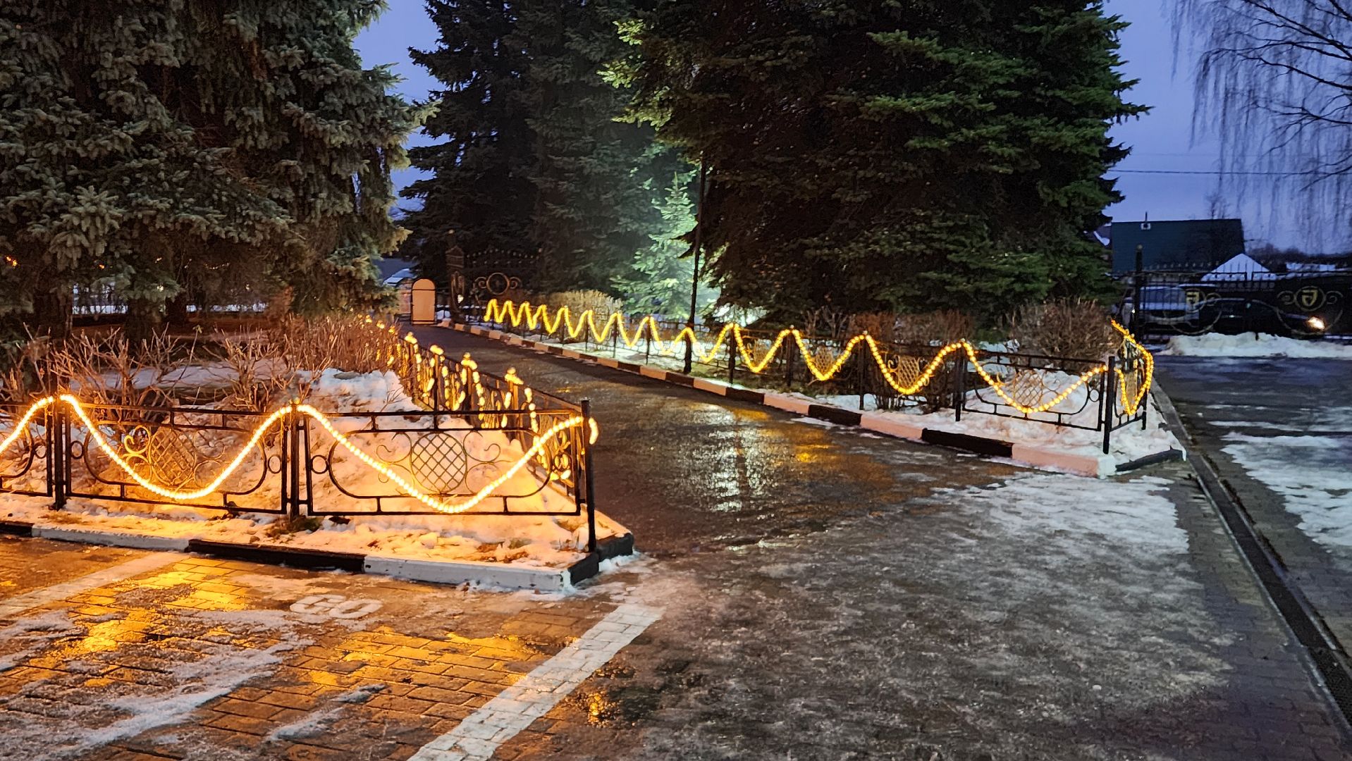 Бронницы, Новый год, новый 2025 год, украсили город, Новогодний город,Вертикалка,