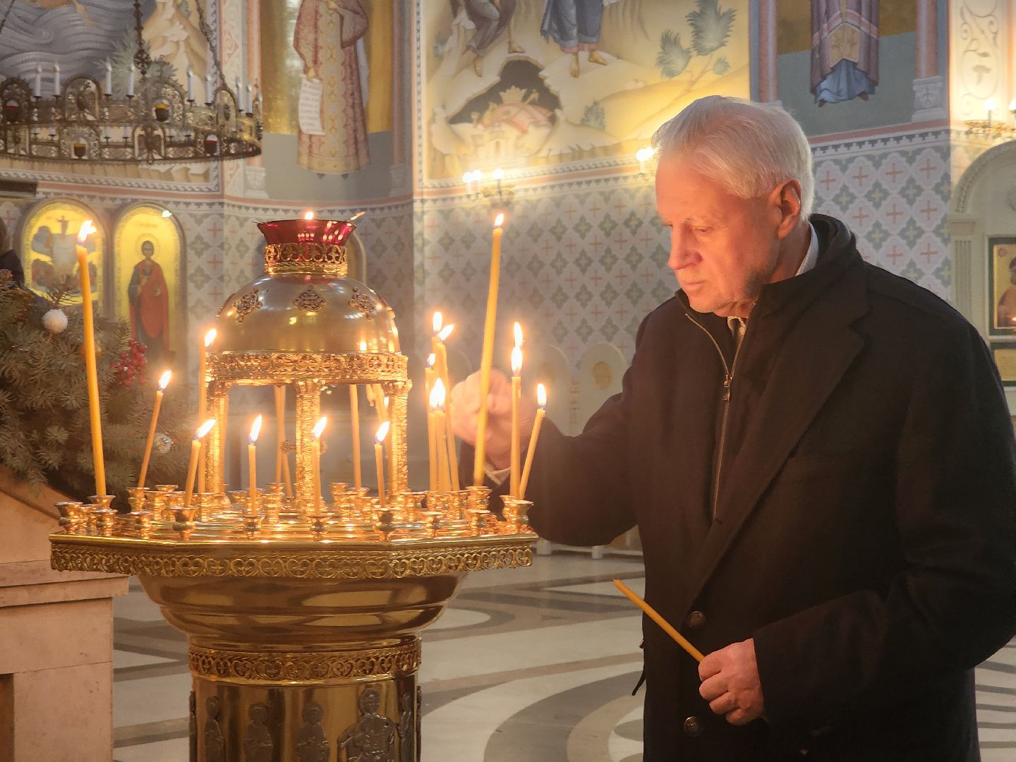 Коломна, рождество христово, союз пенсионеров подмосковья,волонтеры,рождественская елка,