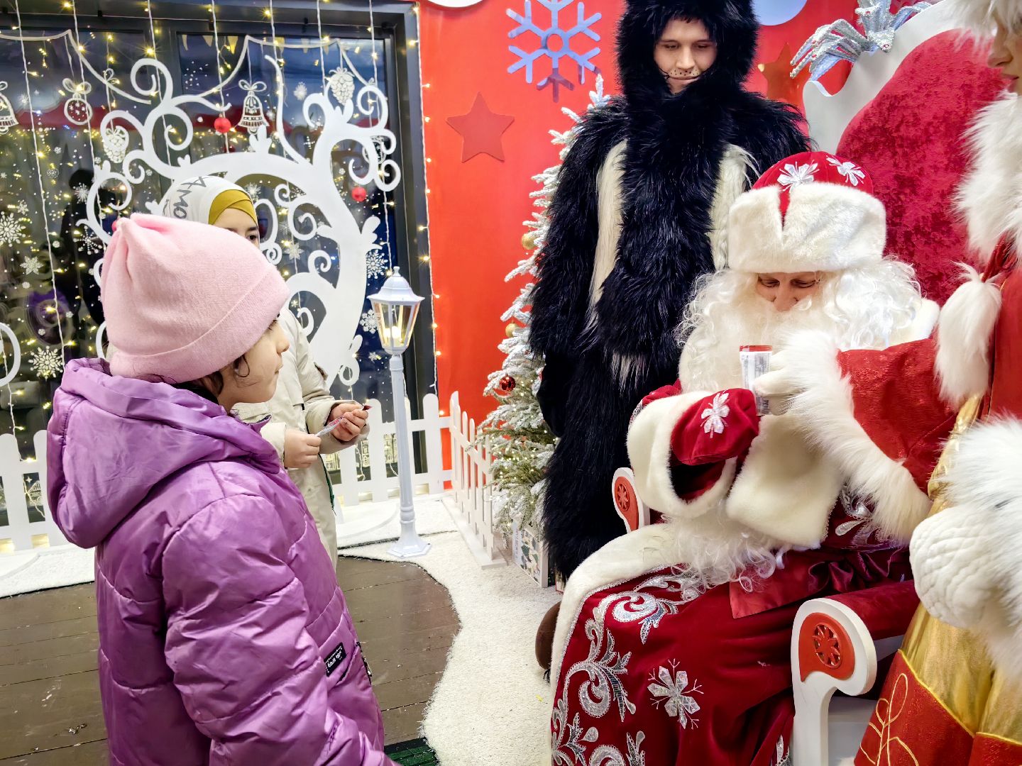 резиденция деда мороза, подарок, ключ, хранитель, сказочный волшебник, парк, вертикалки,