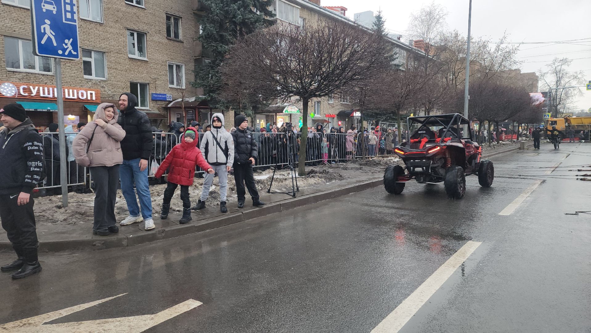 вертикалки, пушкино, фристайл, мотокросс, шоу, мотоциклисты, мотосообщество, выступления, трюки, зима в подмосковье, спортсмены,