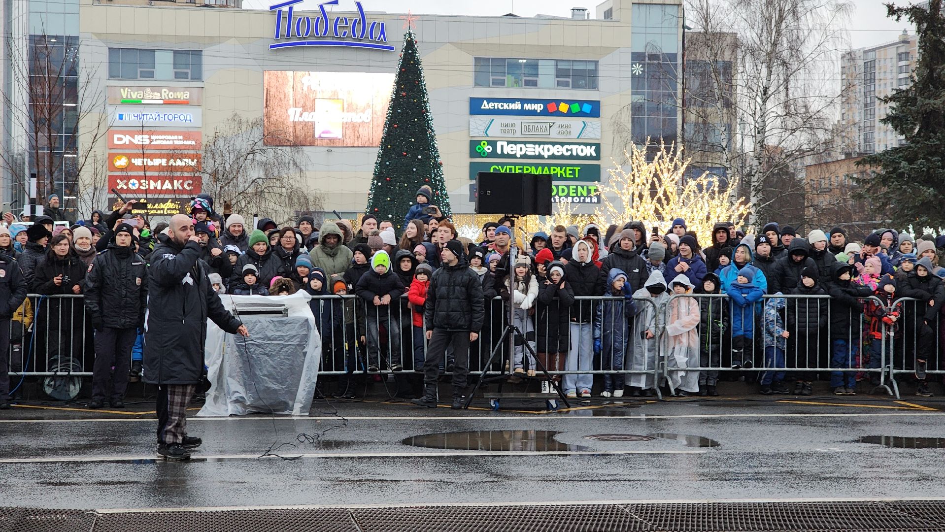 вертикалки, пушкино, фристайл, мотокросс, шоу, мотоциклисты, мотосообщество, выступления, трюки, зима в подмосковье, спортсмены,