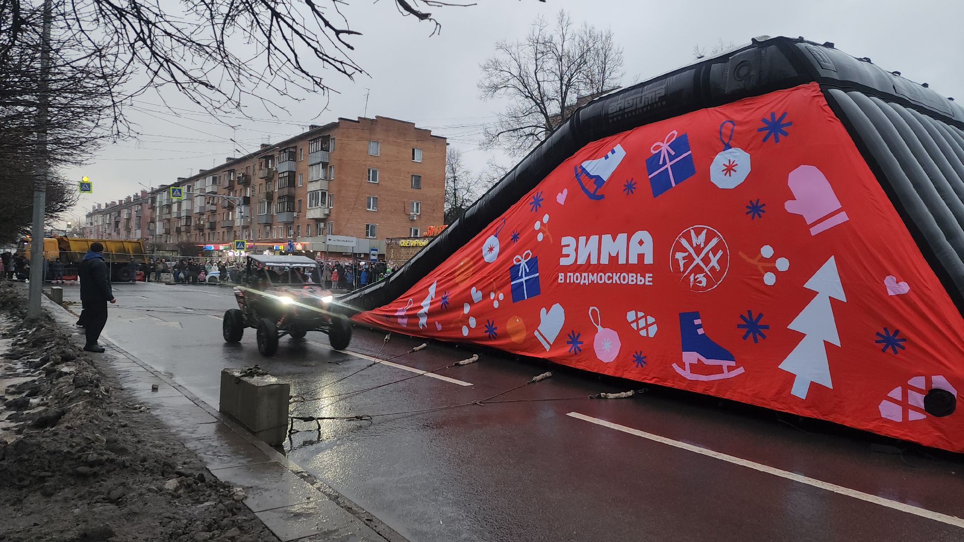 вертикалки, пушкино, фристайл, мотокросс, шоу, мотоциклисты, мотосообщество, выступления, трюки, зима в подмосковье, спортсмены,