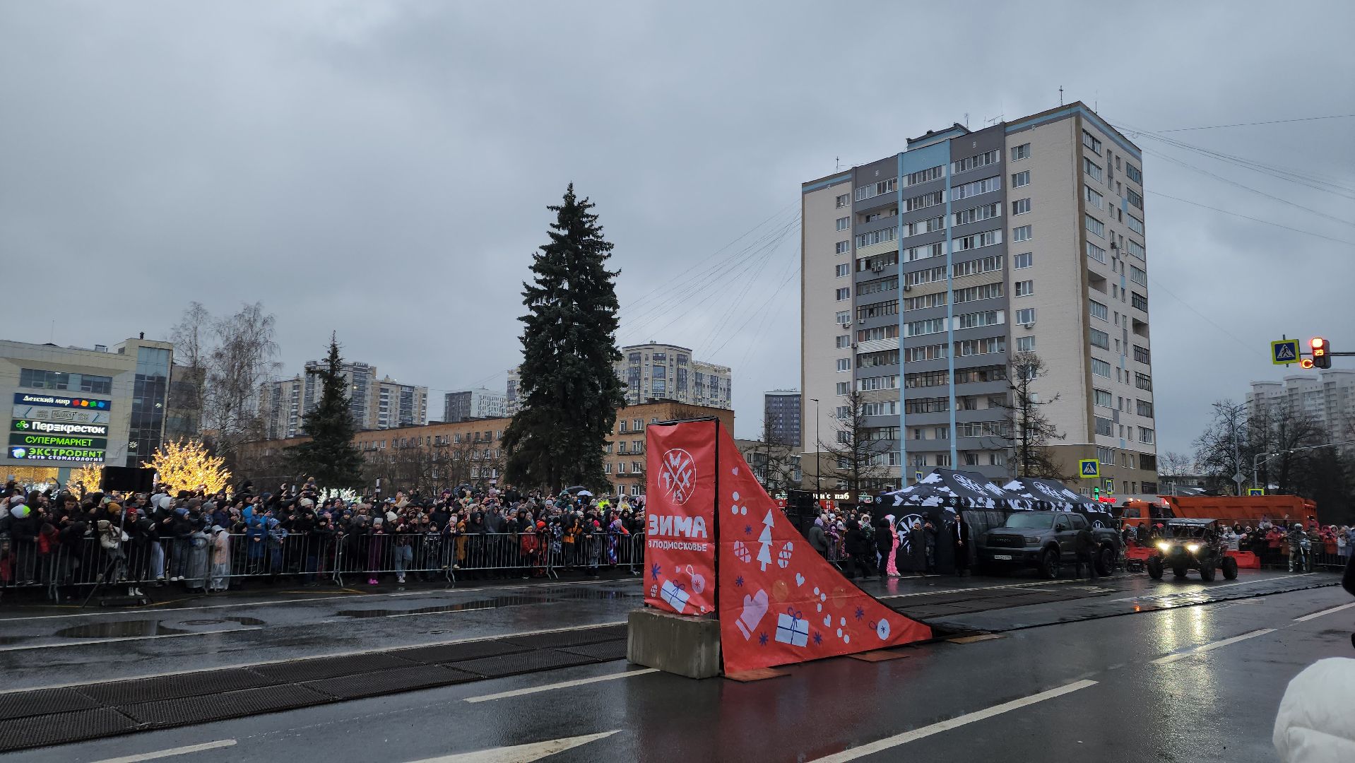вертикалки, пушкино, фристайл, мотокросс, шоу, мотоциклисты, мотосообщество, выступления, трюки, зима в подмосковье, спортсмены,