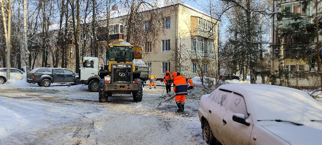 Бронницы, снег, уборка