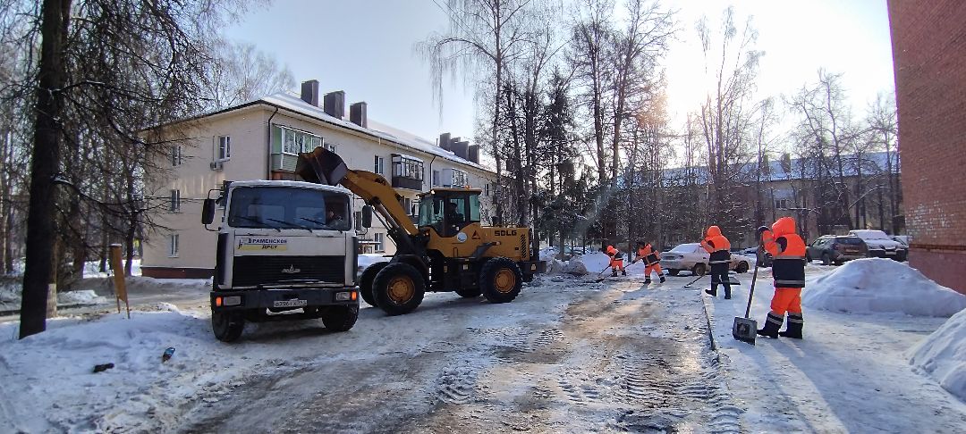 Бронницы, снег, уборка