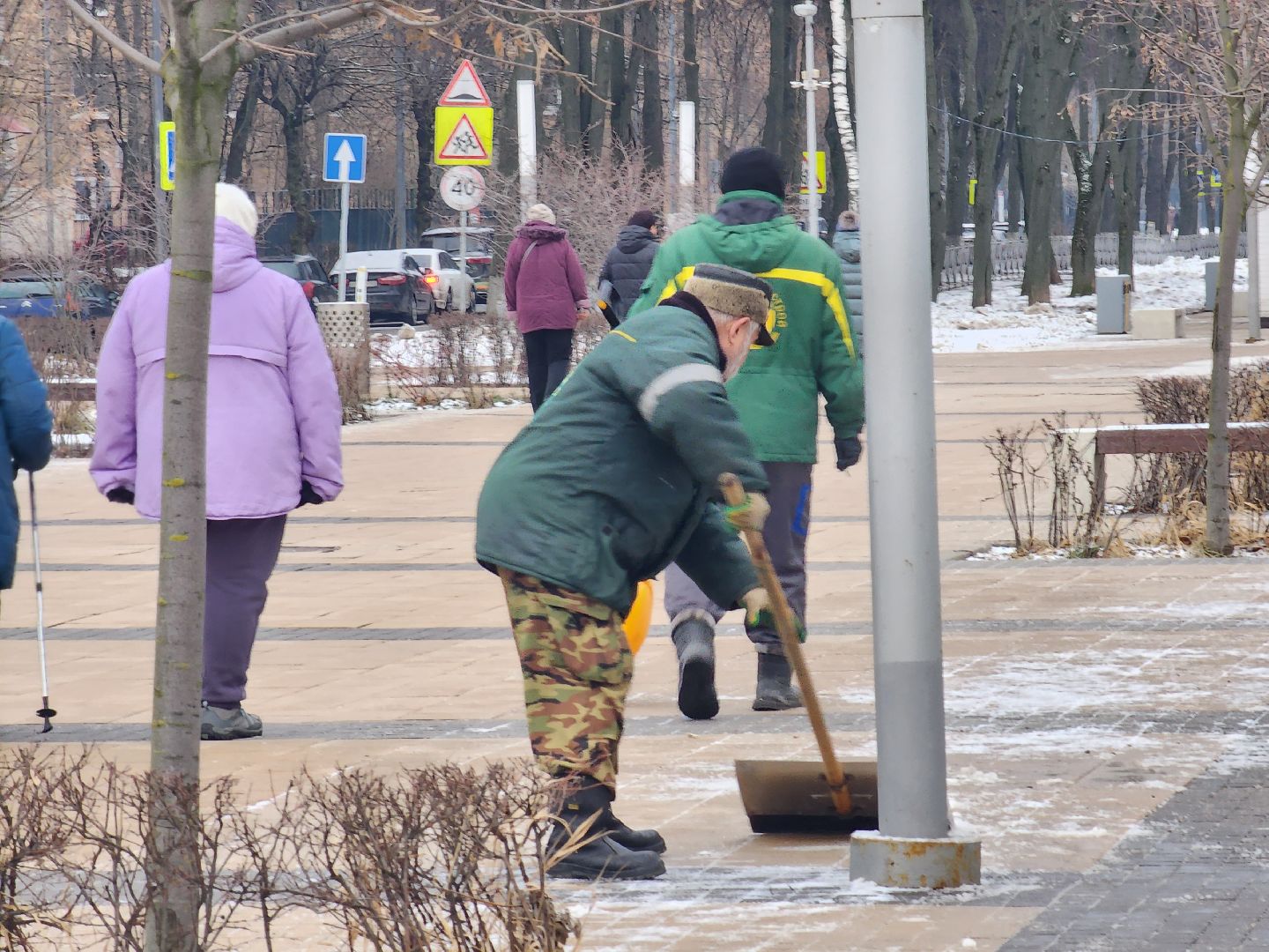вертикалки, королёв, уборка улиц,