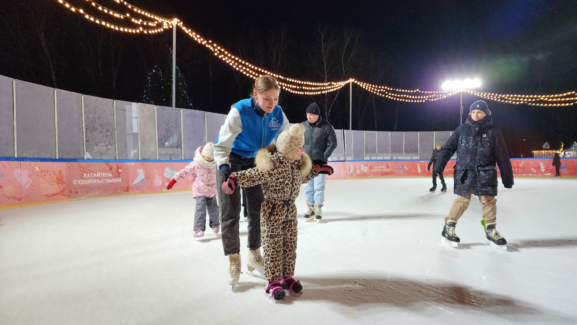 ступино, студия танцев на льду ступино, зима в подмосковье, парки подмосковья, парк ступино,